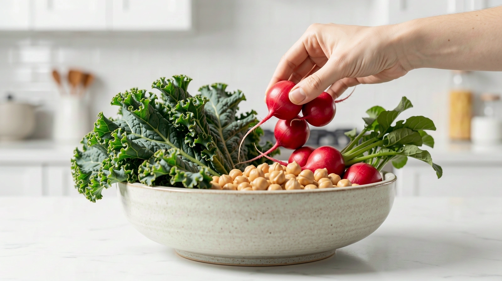 Tuoreita raaka-aineita ja puhdasta ravintoa